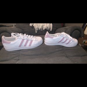 Adidas light purple shoes